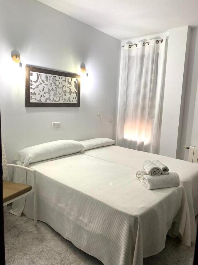 Hostal Casa Lopez La Zarza  外观 照片